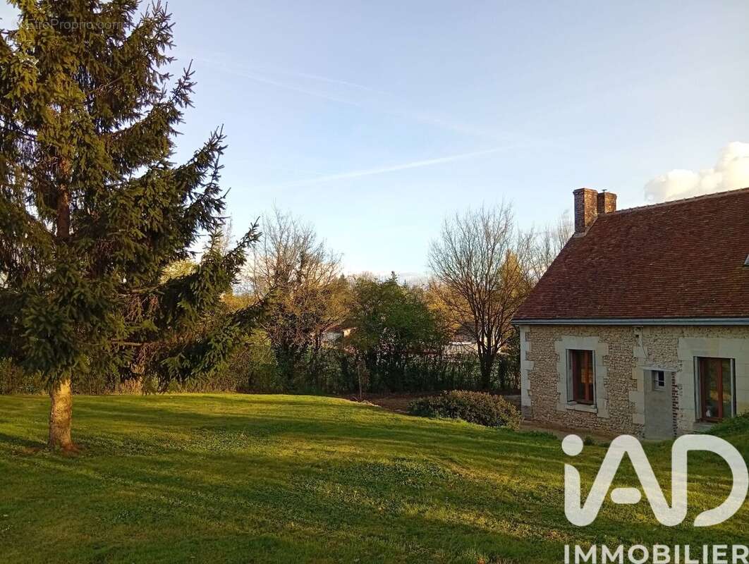 Photo 8 - Maison à PRUNAY-CASSEREAU