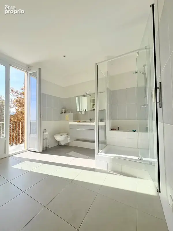 BASTIA Appartement F4 de charme avec vue mer - photo 10