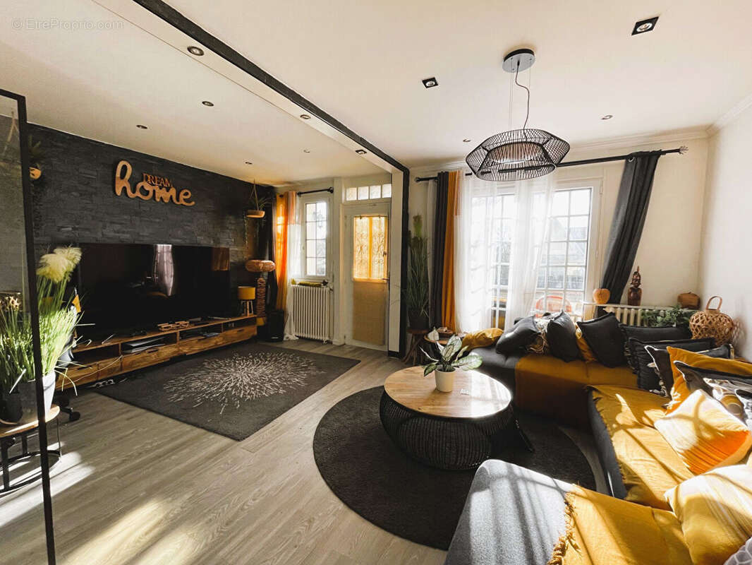 Maison à SAINT-PRIX