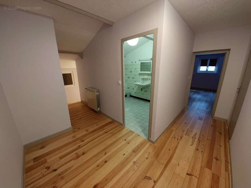 Maison à TAMNAY-EN-BAZOIS