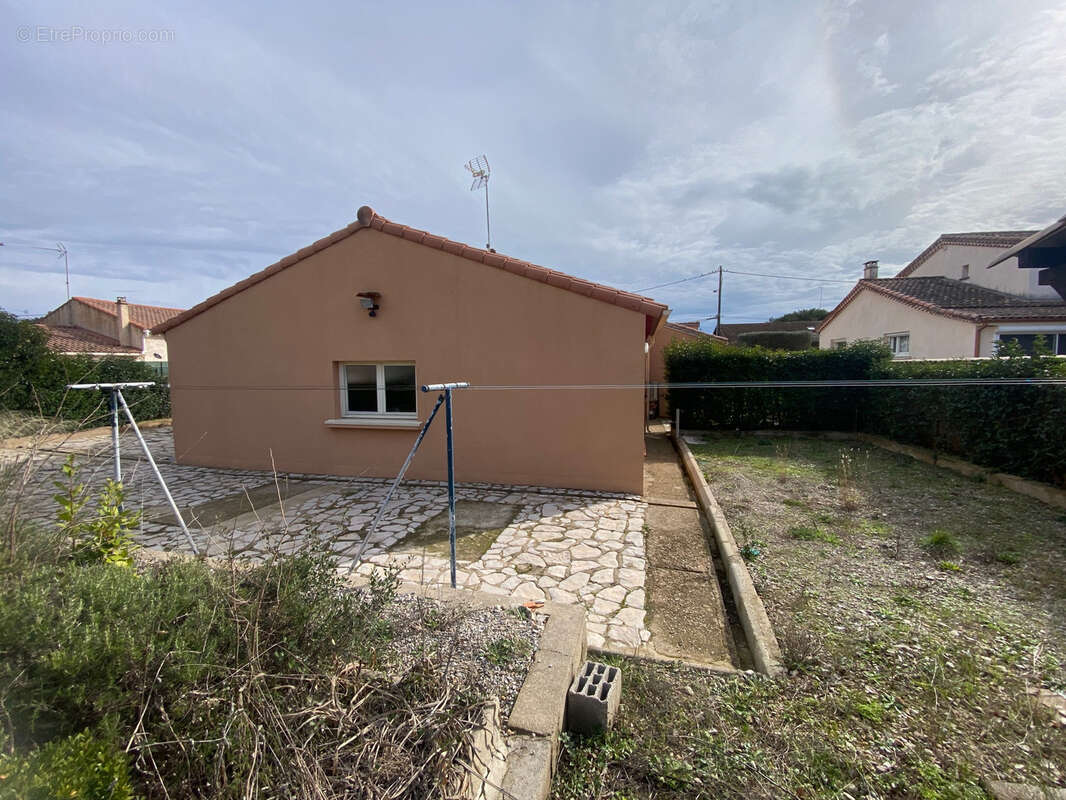 Maison à COURNONTERRAL