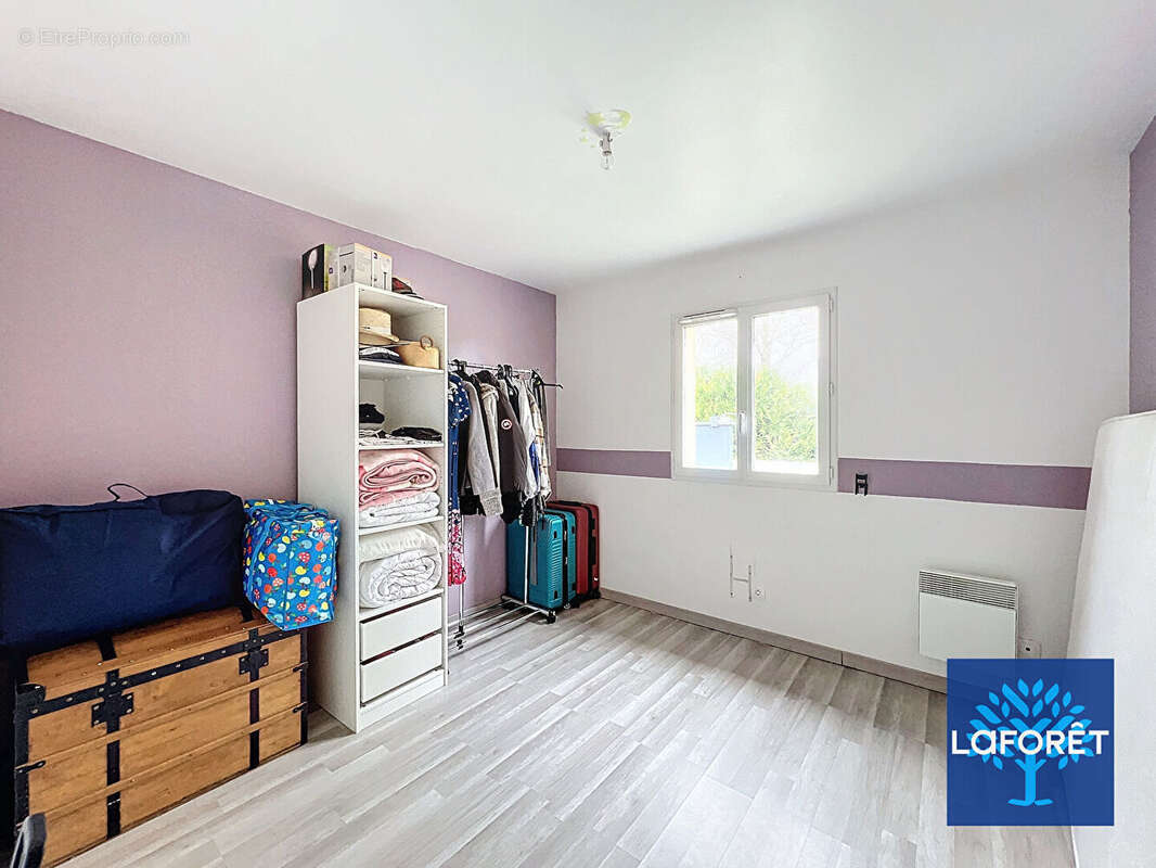 Maison à VAYRES-SUR-ESSONNE