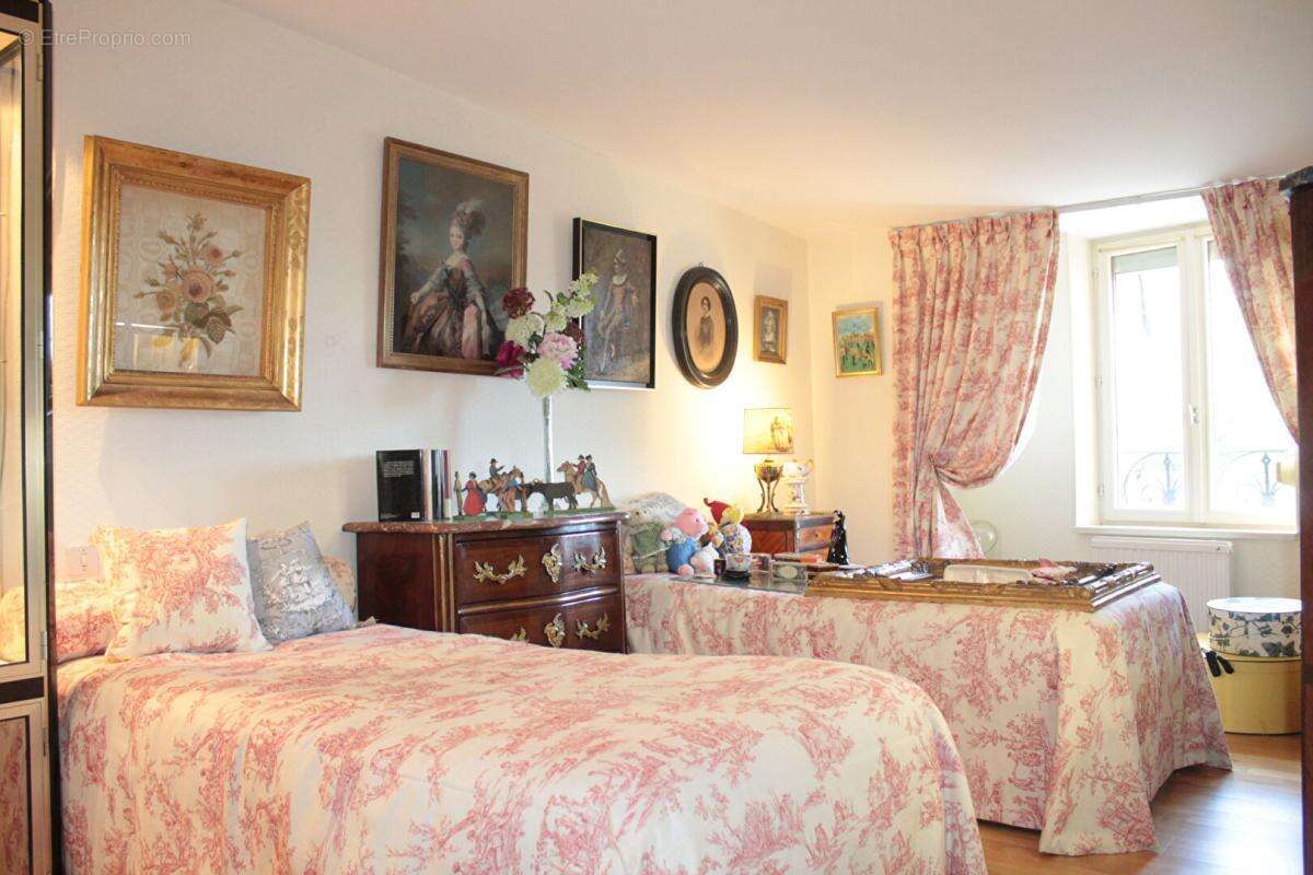 Exclusivité!! Vente interactive, APPEL d'OFFRES. Côtes d'Armor 22400 LAMBALLE. 4 chambres, Hypercentre, duplex bien d'exception - photo 14