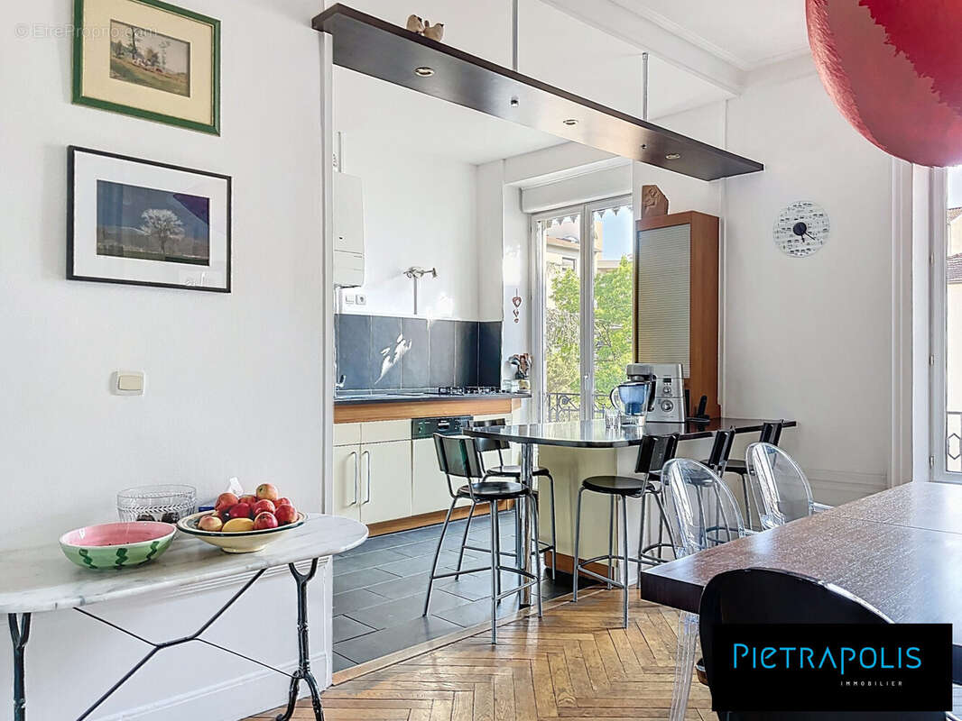Appartement à LYON-7E