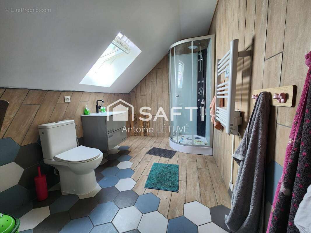 Photo 9 - Maison à FOUCAUCOURT-EN-SANTERRE