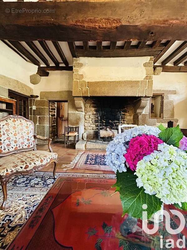 Photo 3 - Maison à LES CHERIS