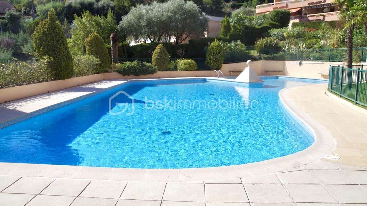 Appartement à MANDELIEU-LA-NAPOULE