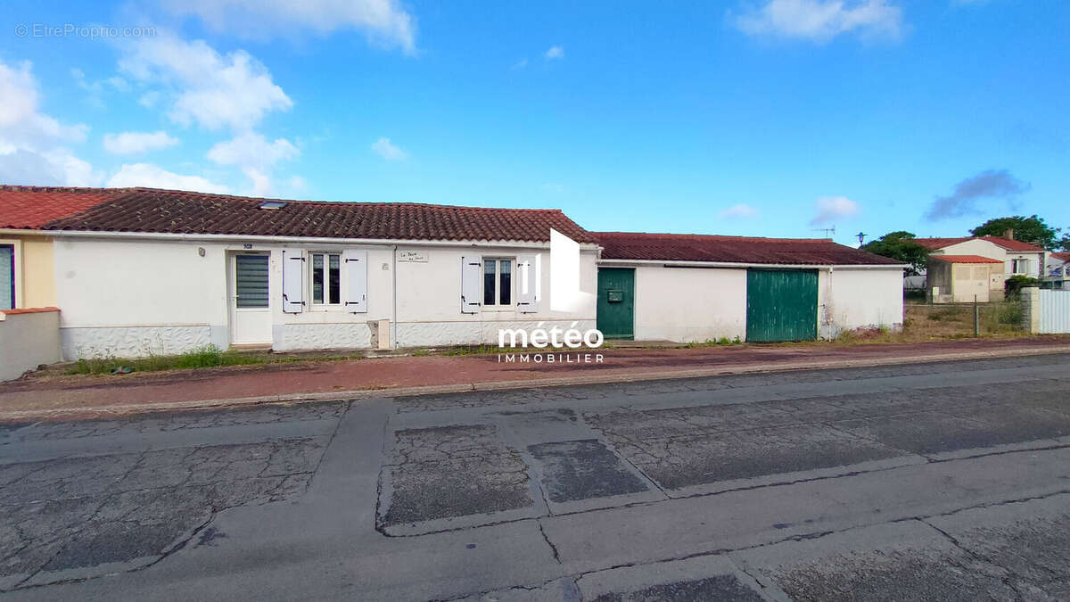 Maison à ANGLES