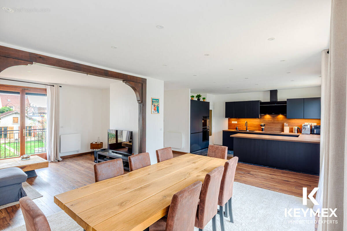 Maison à HOUILLES