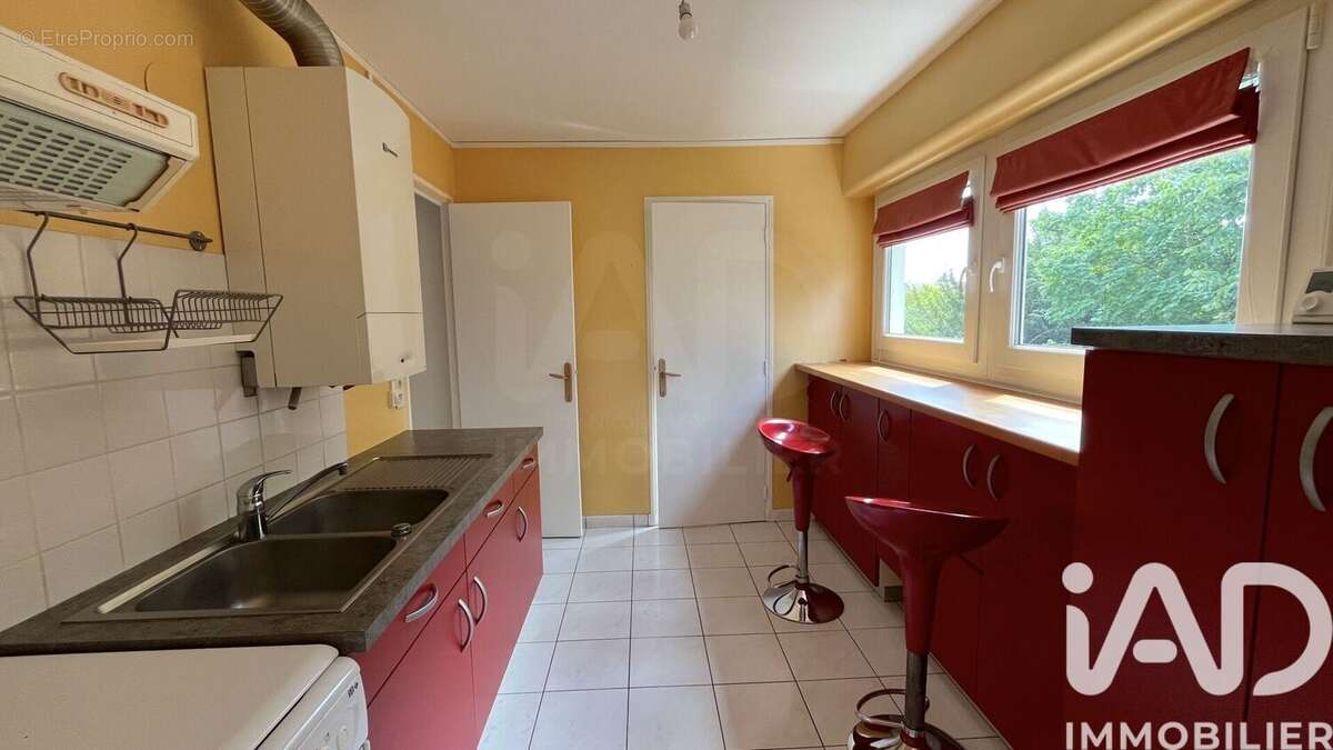 Photo 4 - Appartement à SAINT-JEAN-DE-BRAYE