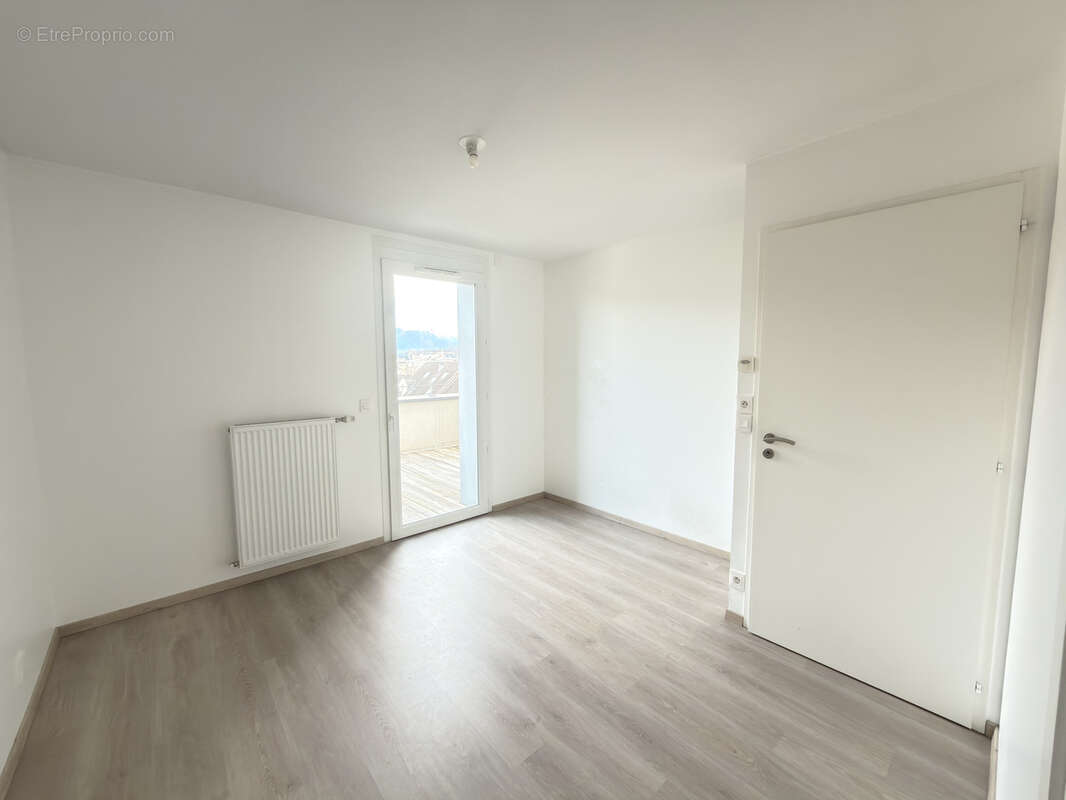 Appartement à MEYTHET