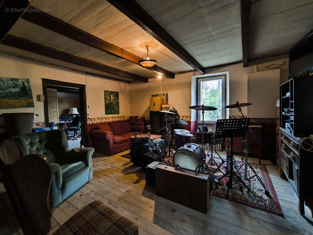 Maison à BAGAT-EN-QUERCY