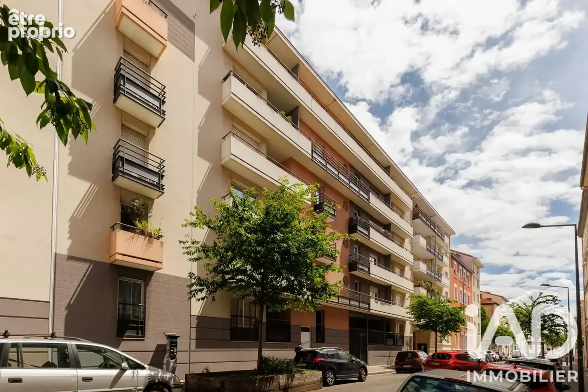 Photo 1 - Appartement à VILLEURBANNE
