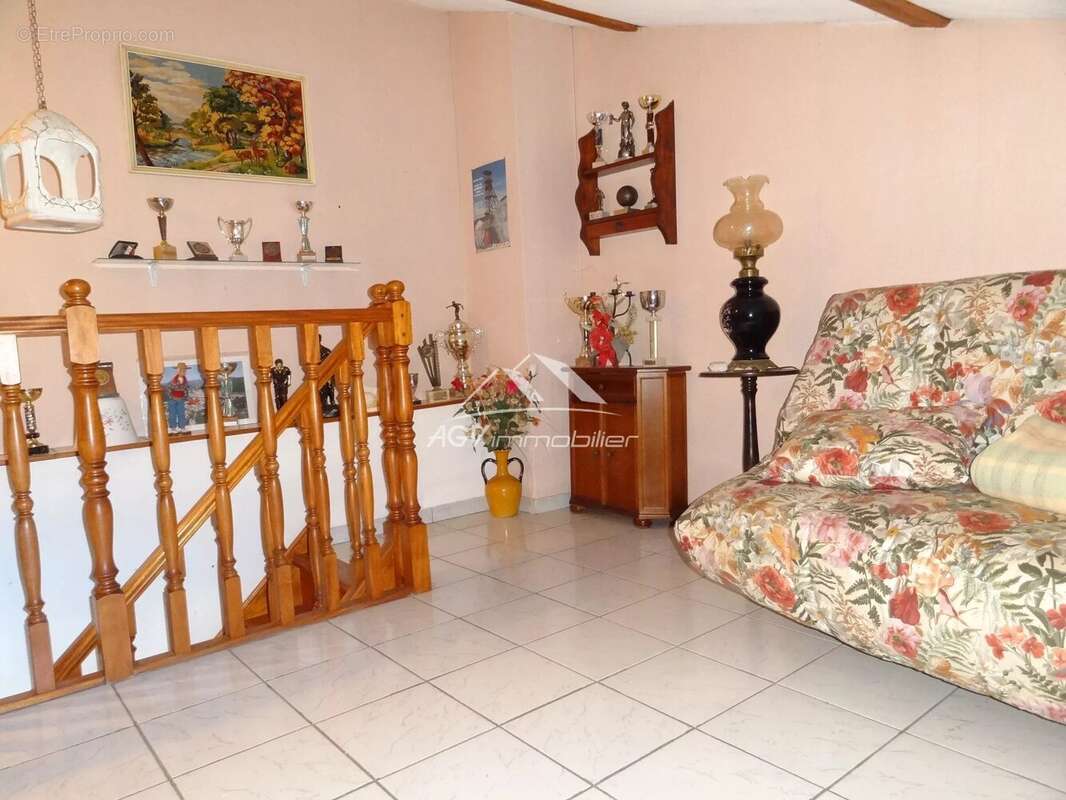 Maison à LES SALLES-DU-GARDON