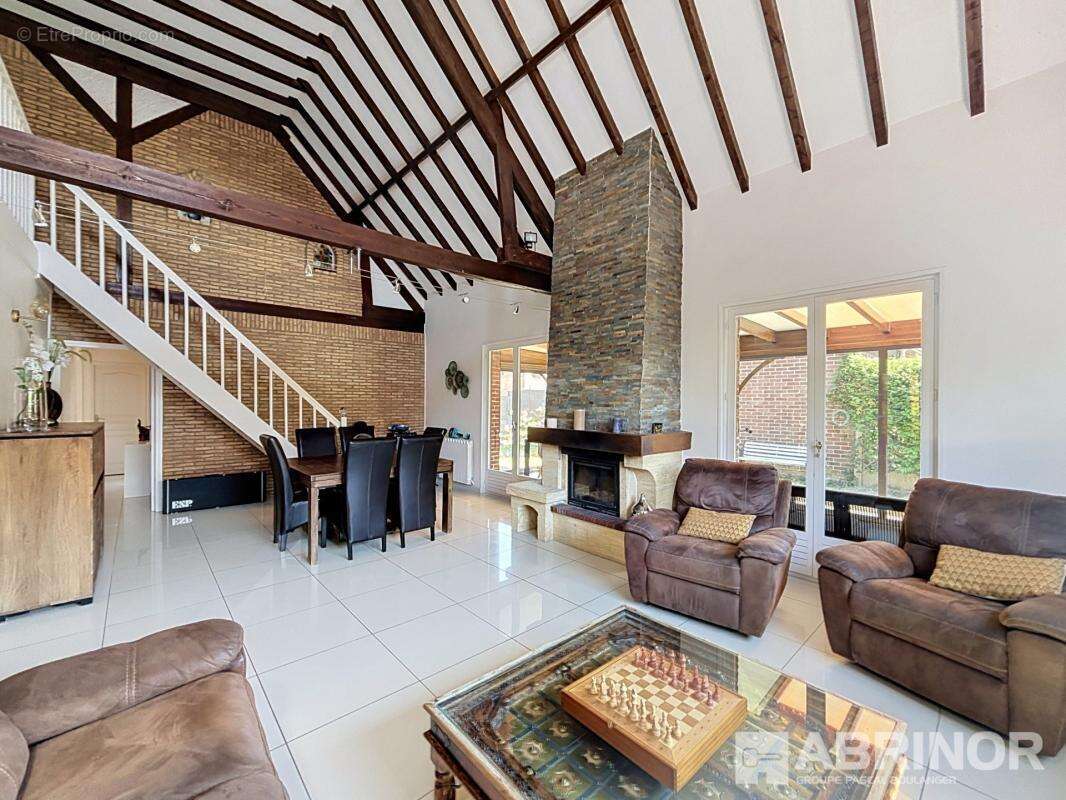 Semi plain-pied individuel developpant 150m² habitables - photo 8