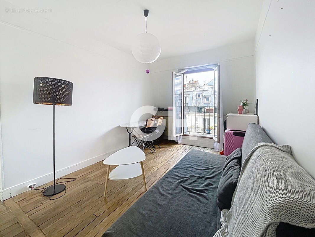 Appartement à PARIS-11E