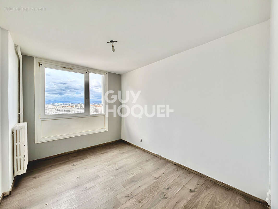 Appartement à LYON-8E