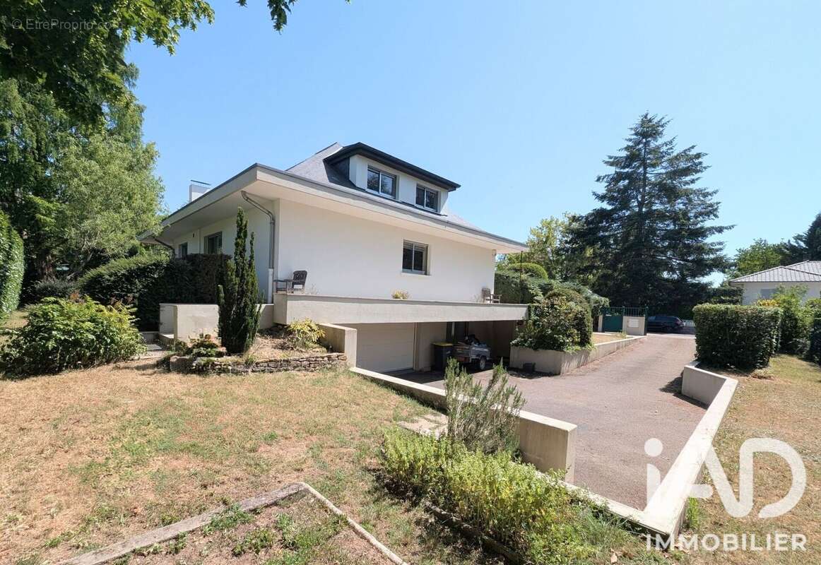 Photo 6 - Maison à MARLY