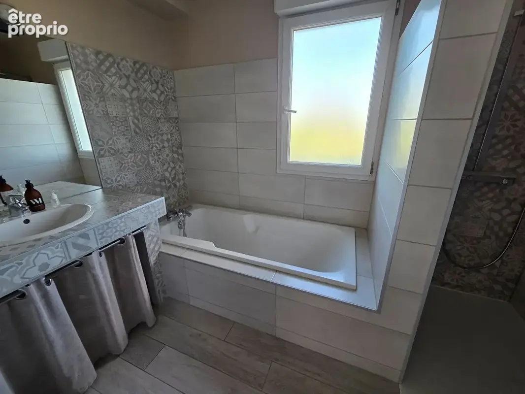 Maison Daix 7 pièce(s) 173 m2 - photo 10