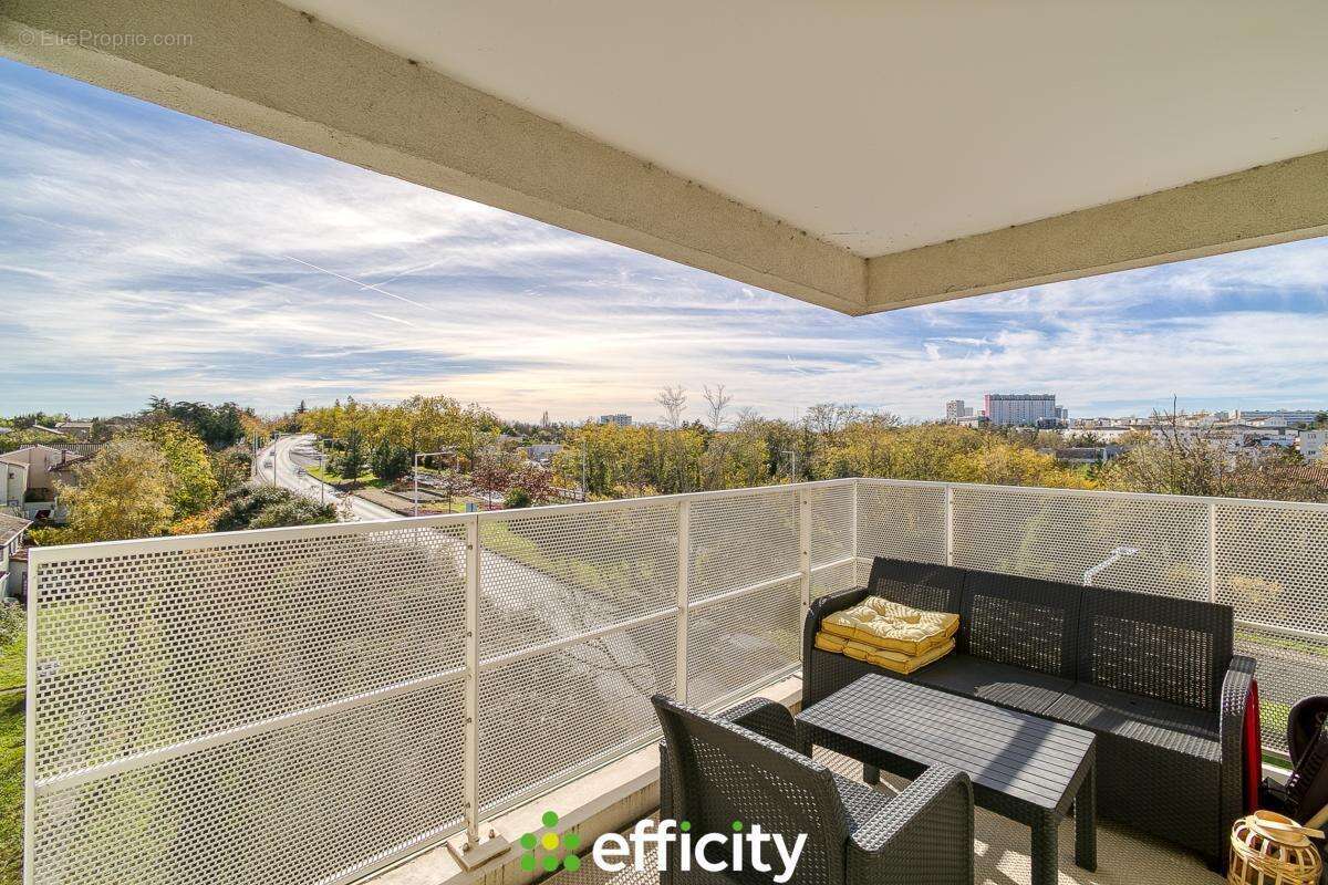 Appartement à VENISSIEUX