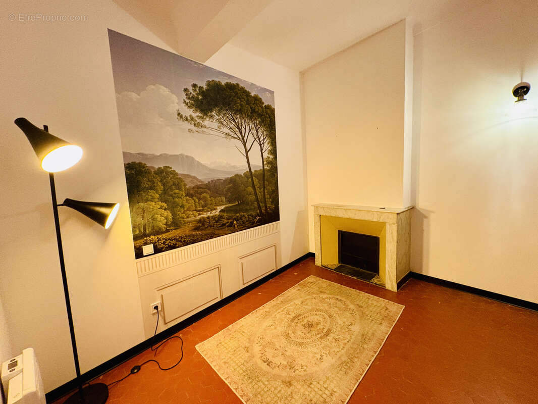 Maison à CORRENS
