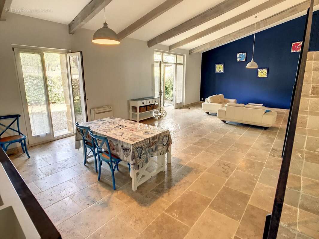 Maison à PEZENAS