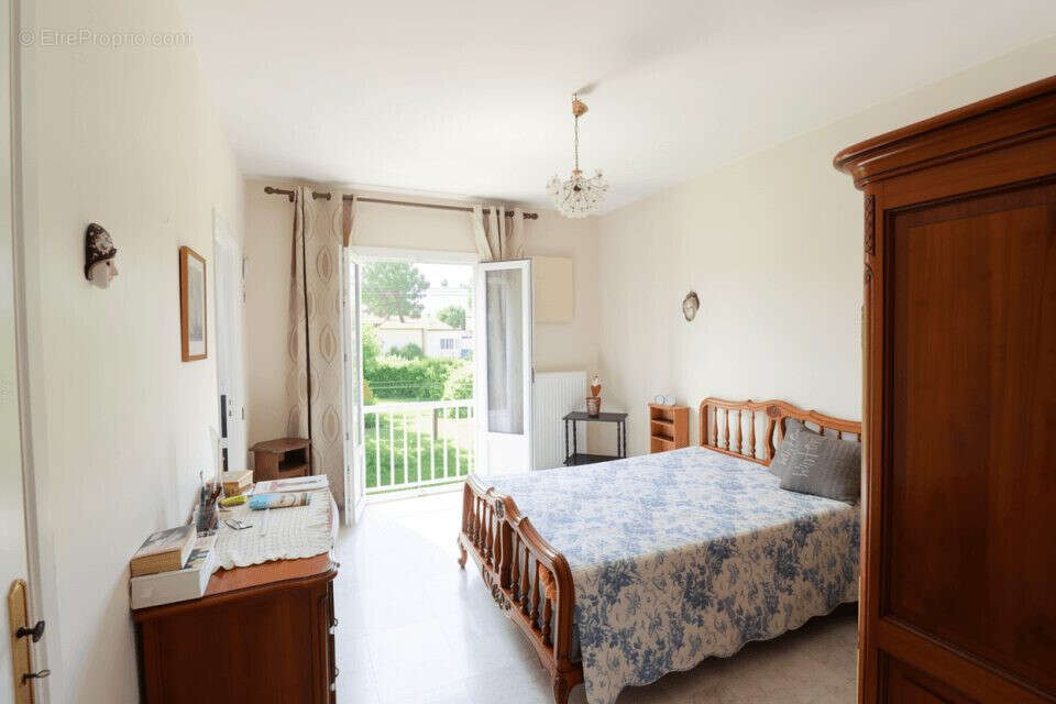 Appartement à MOUGINS