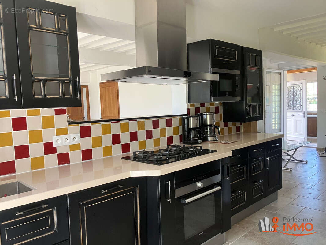 Maison à ETAIS-LA-SAUVIN