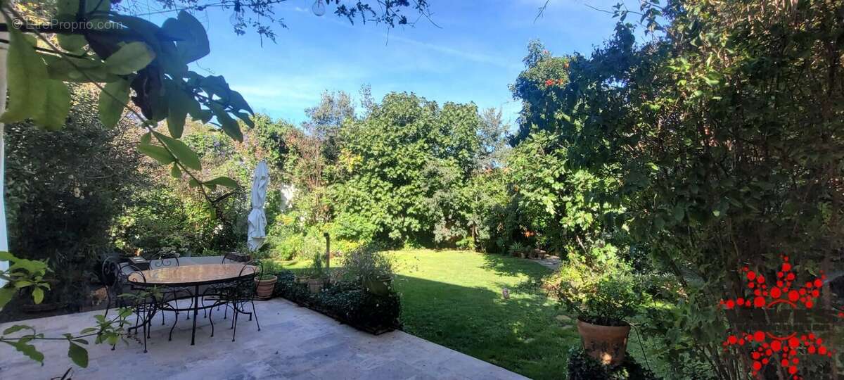 Maison à BEZIERS