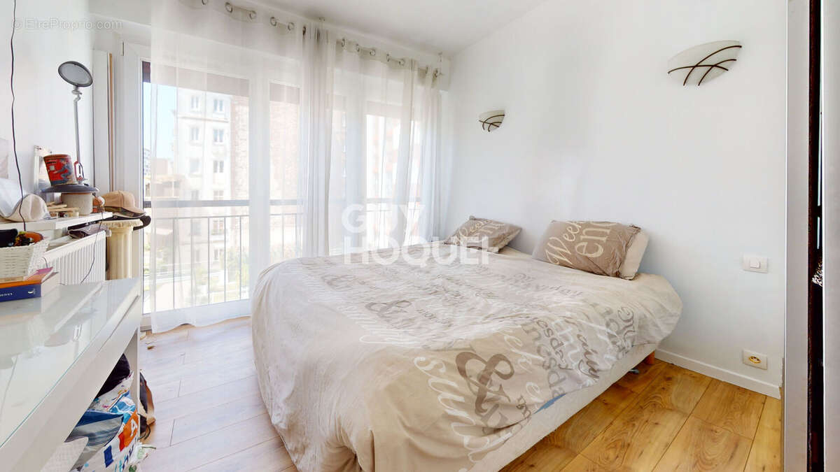Appartement à PARIS-20E