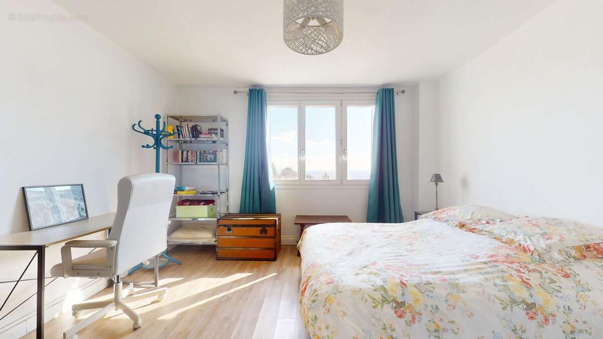 Appartement à LYON-5E