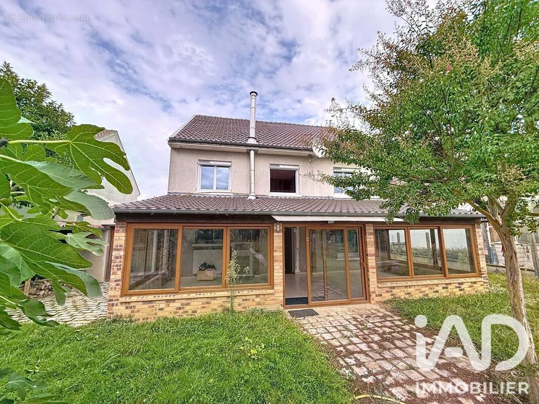 Photo 1 - Maison à REAU