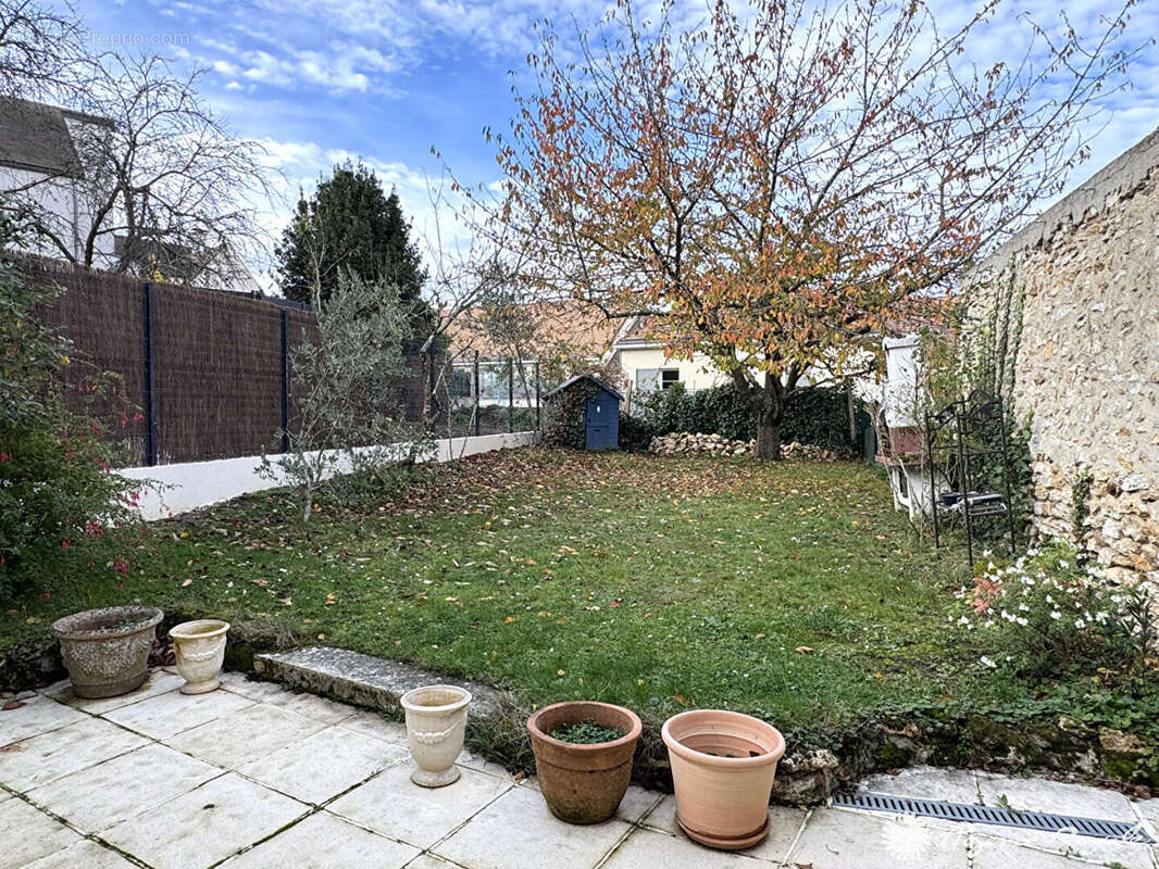 Maison à MAREIL-MARLY