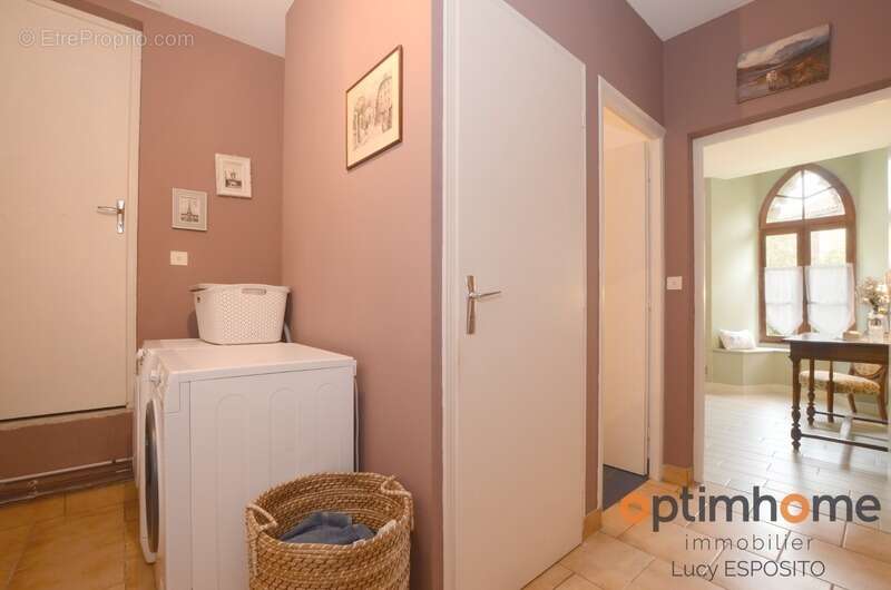 Maison à NANTEUIL-EN-VALLEE