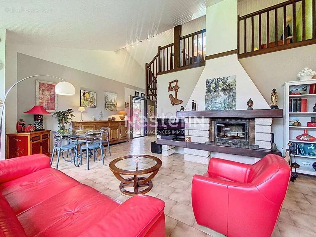 Maison à VILLENEUVE-TOLOSANE