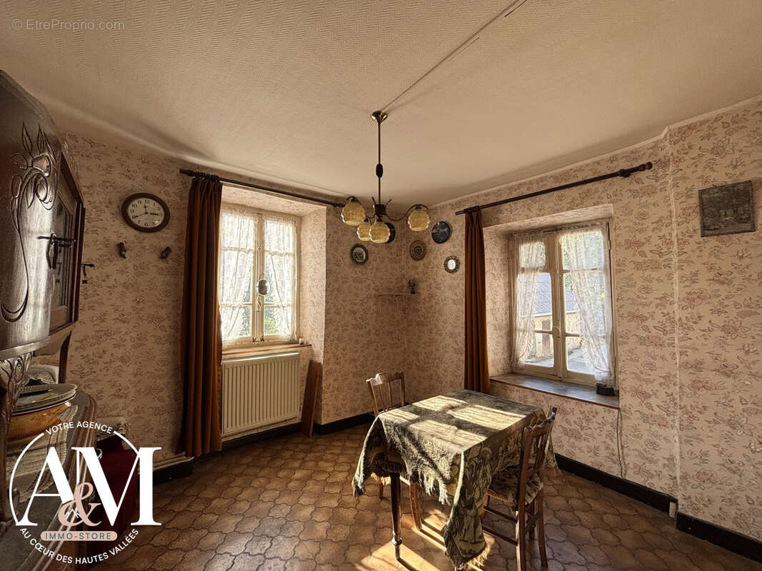 Maison à VAL-DES-PRES