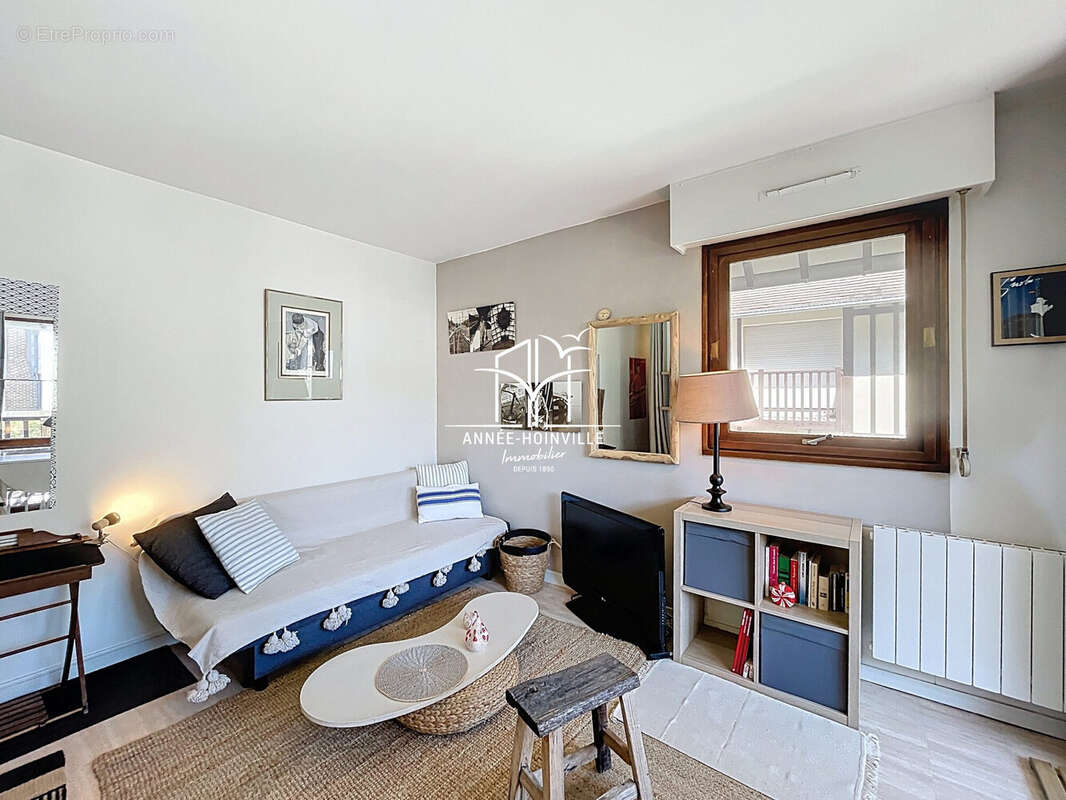 Appartement à BENERVILLE-SUR-MER
