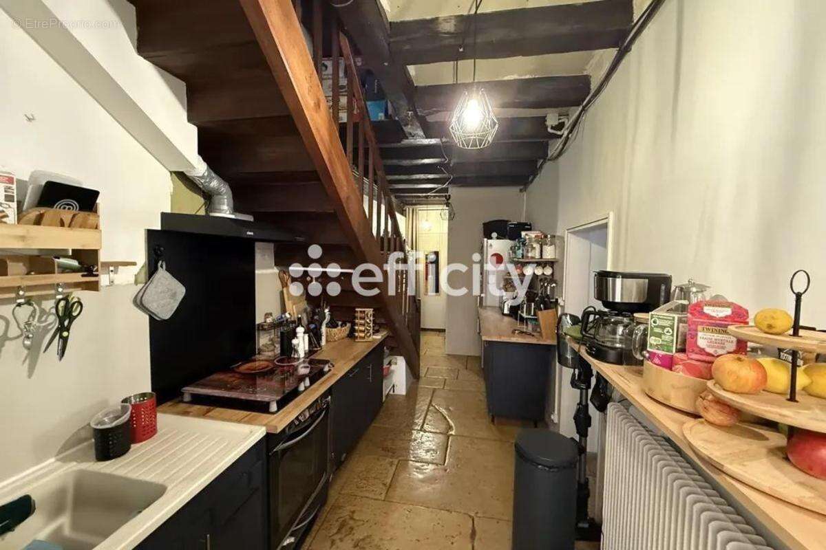 Maison à LIMALONGES