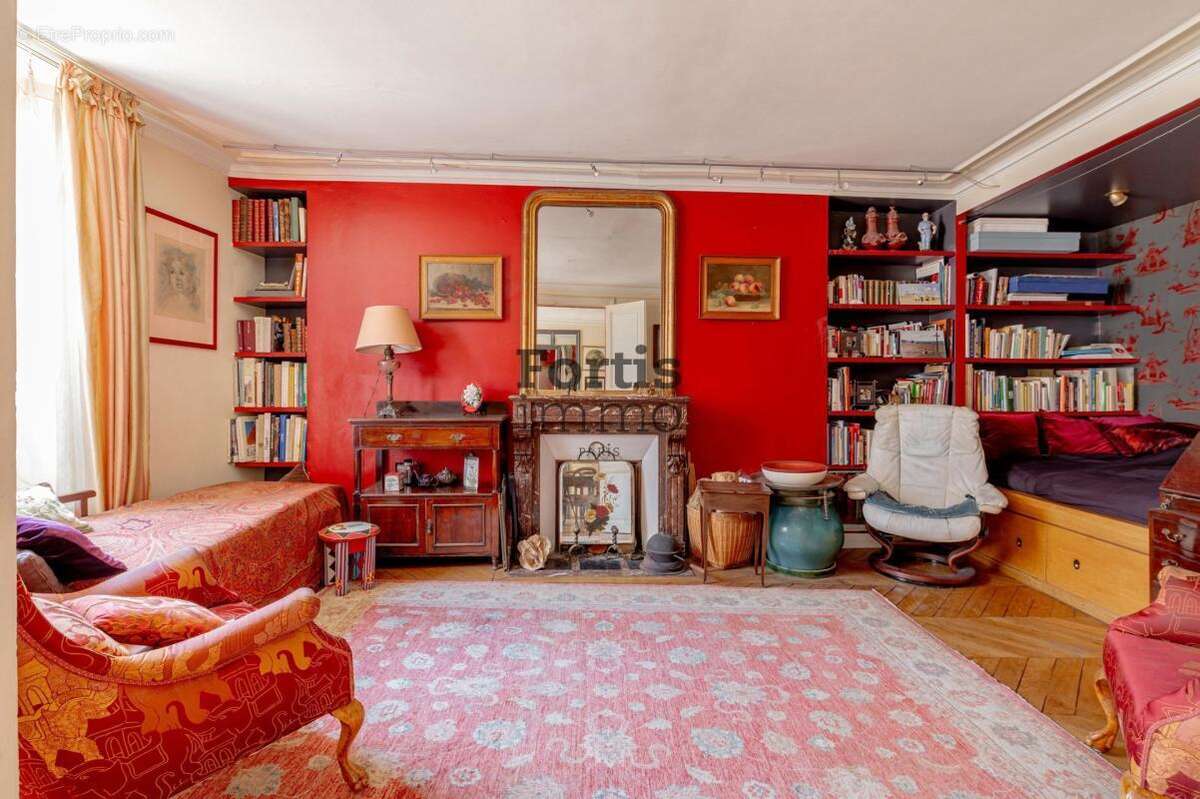 Appartement à PARIS-6E