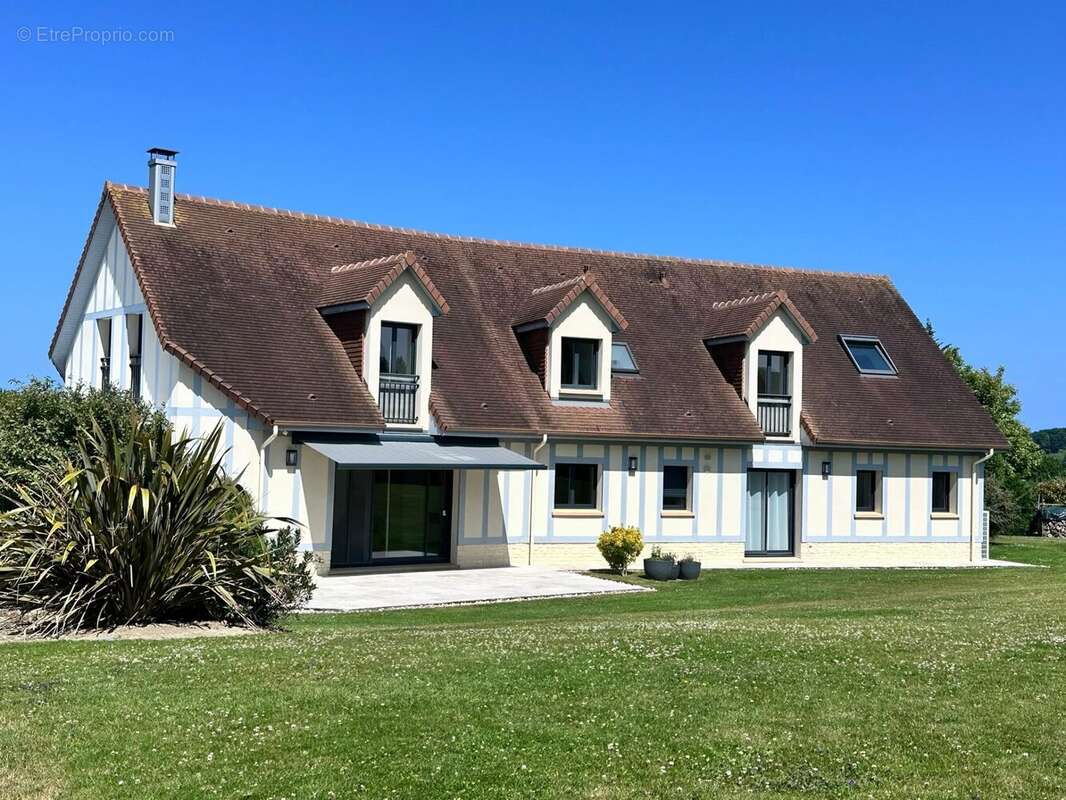 Maison à GONNEVILLE-SUR-MER