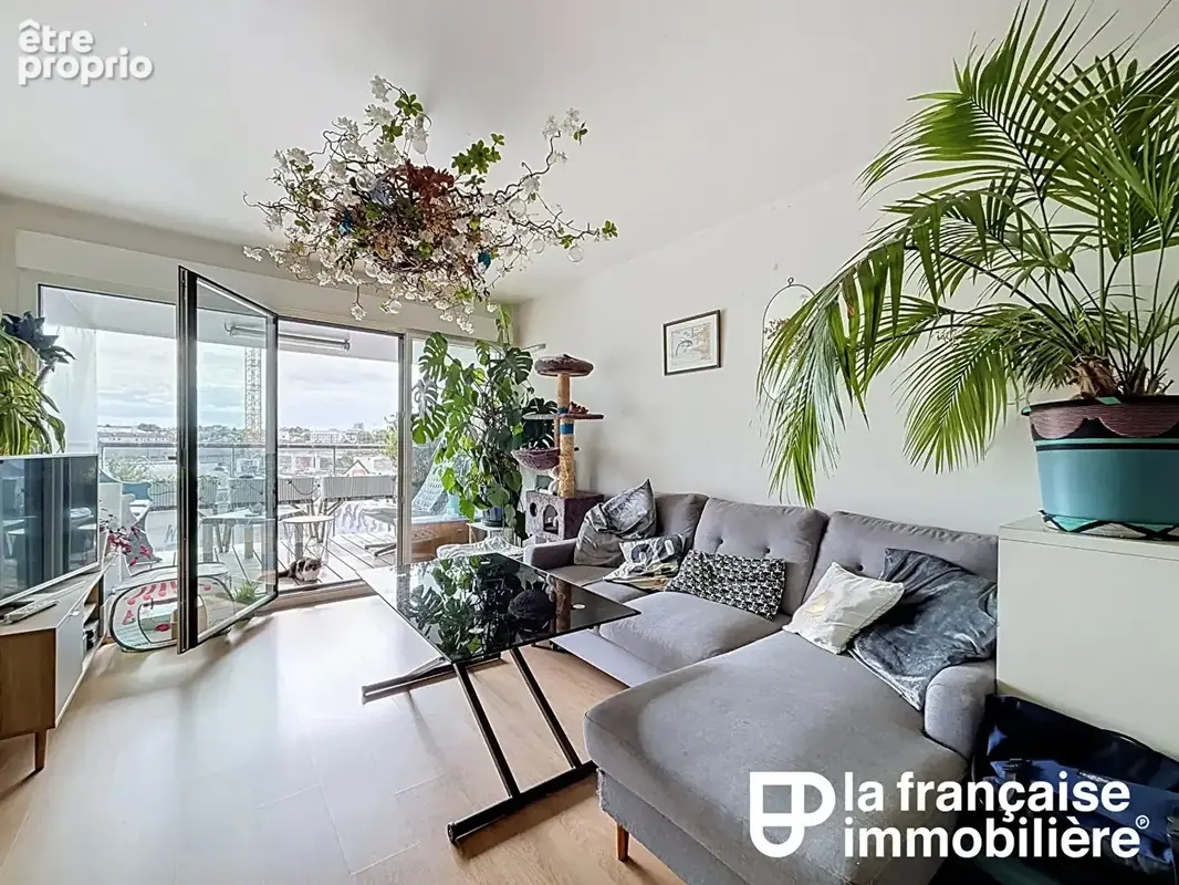 Appartement 2 pièces - Saint-Hélier - 45.16 m² - Balcons - Exposition Sud - Garage - photo 2
