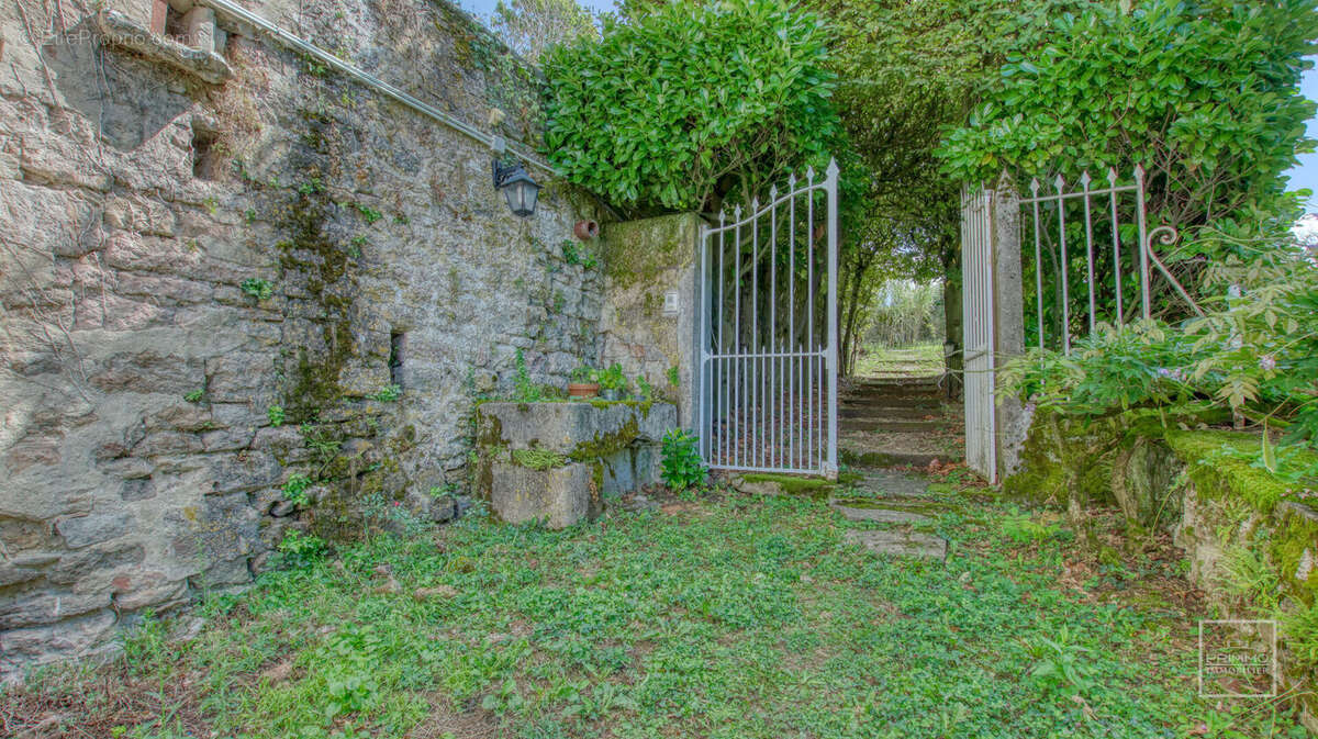 Maison à SAINT-DIDIER-AU-MONT-D'OR