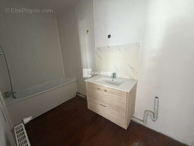 Appartement 63 m² à Lille  - photo 4