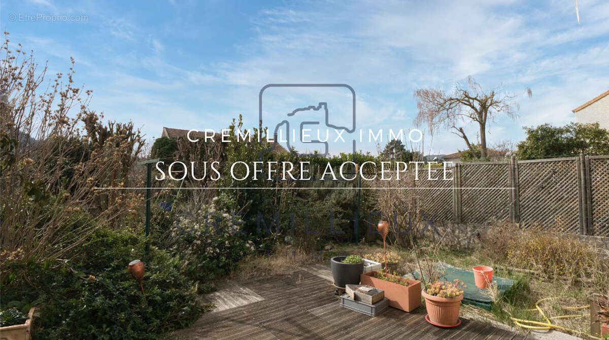 Maison à SAINT-PERAY
