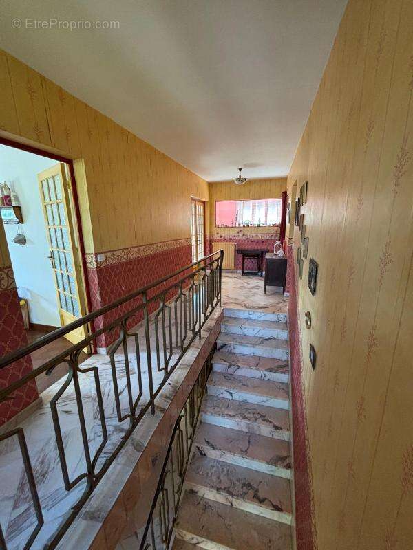 Maison à VILLECONIN