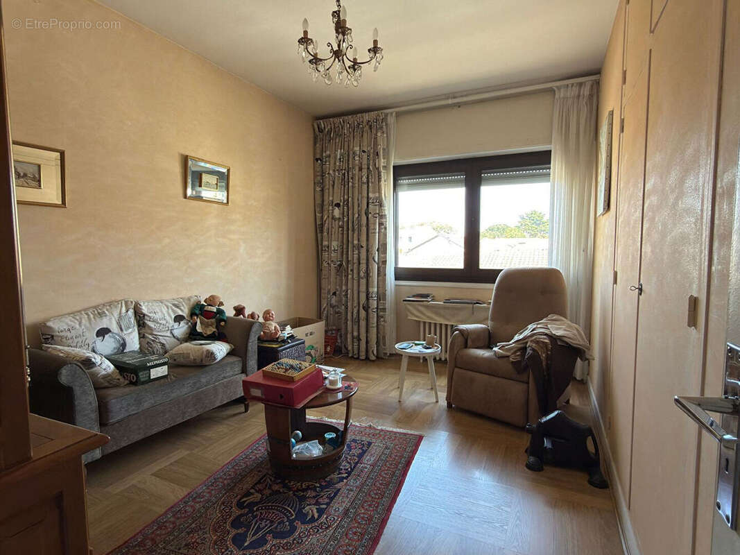 Maison Le Bouscat 6 pièce(s) 223 m2 - photo 11