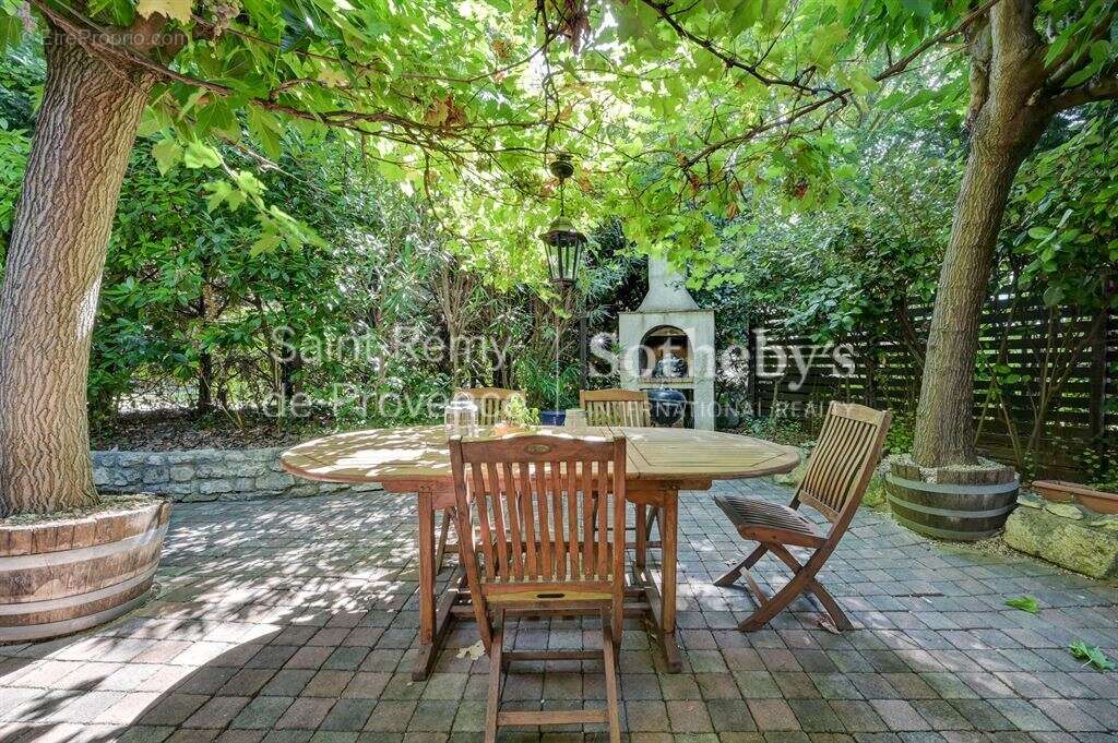 Maison à SAINT-REMY-DE-PROVENCE