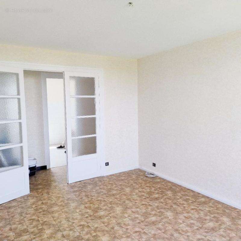 Appartement à VENISSIEUX