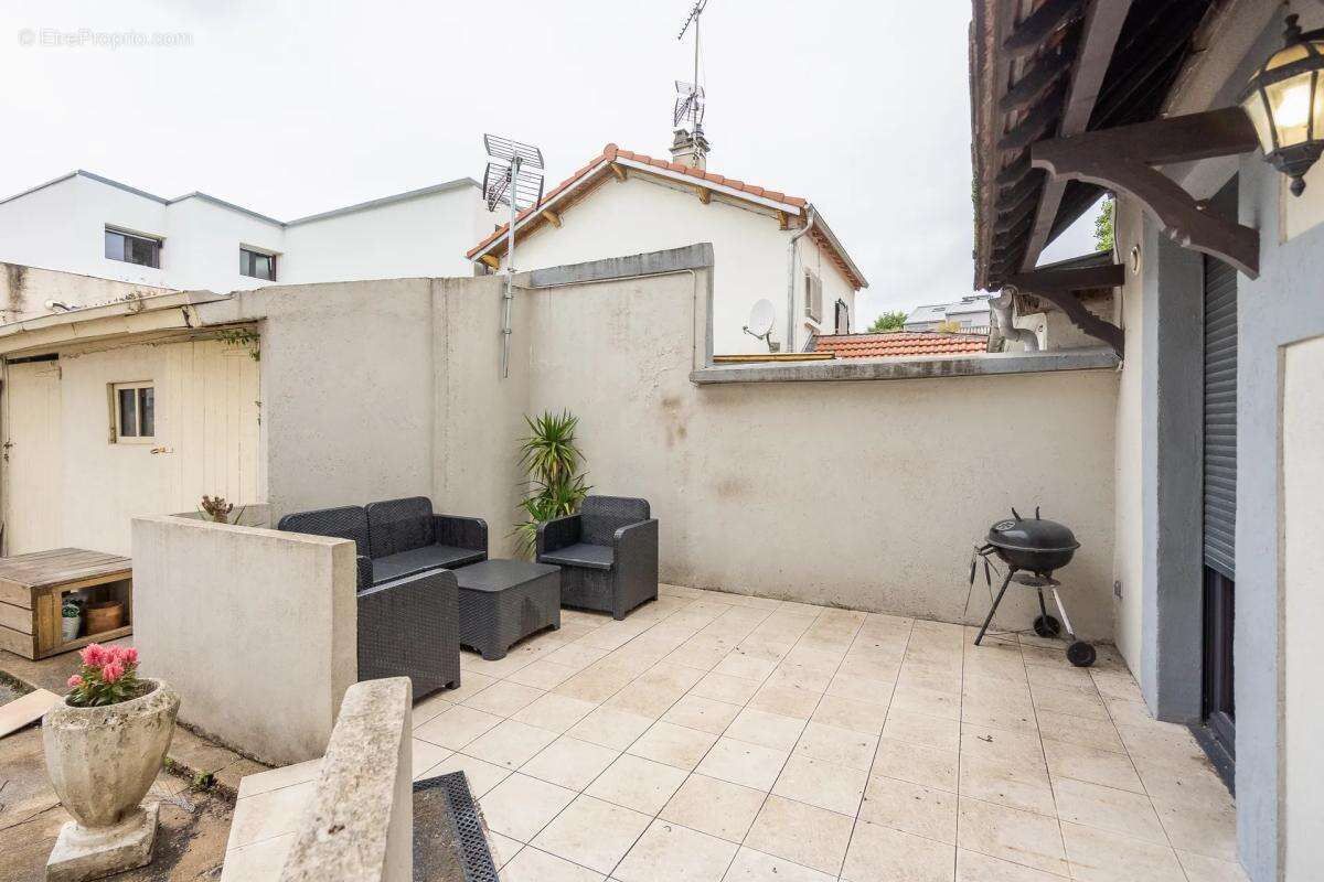 Appartement à ROMAINVILLE