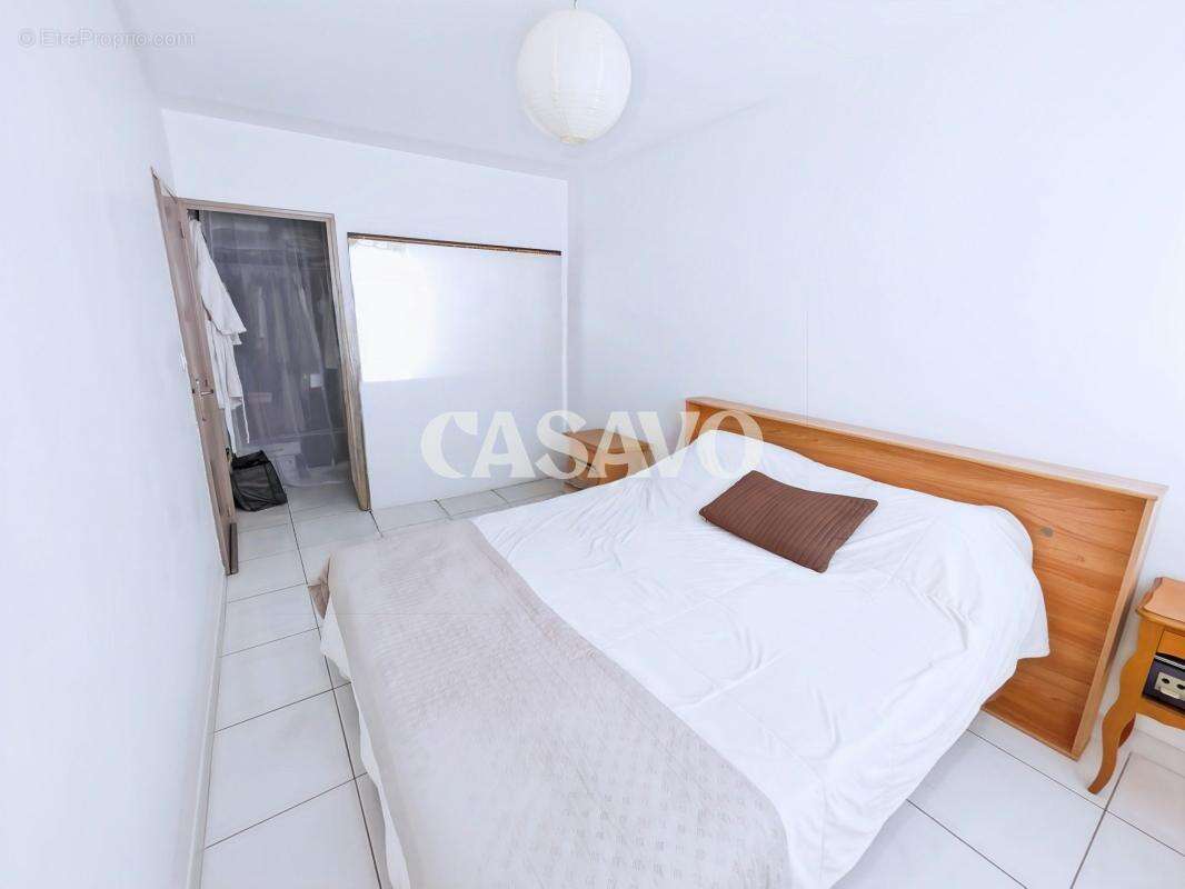 Vente Appartement 4 pièces de 68m² - 13003 Marseille - photo 2
